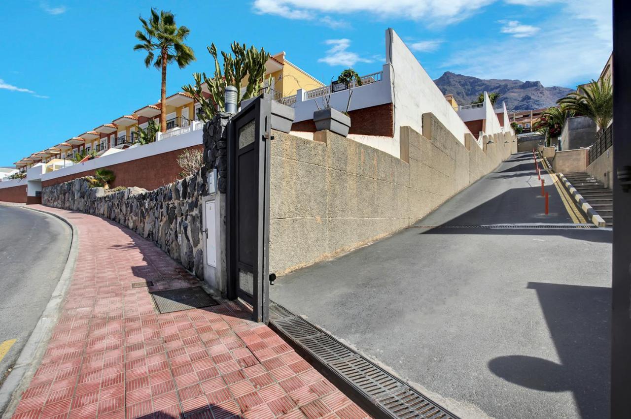 Apartment Enjoys Sea Views Tenerife South Island Costa Adeje  Exterior foto